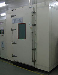 Камеры комплексных испытаний